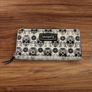 Loungefly Sugar Skull Wallet Zip Around Clutch Day of the Dead Print